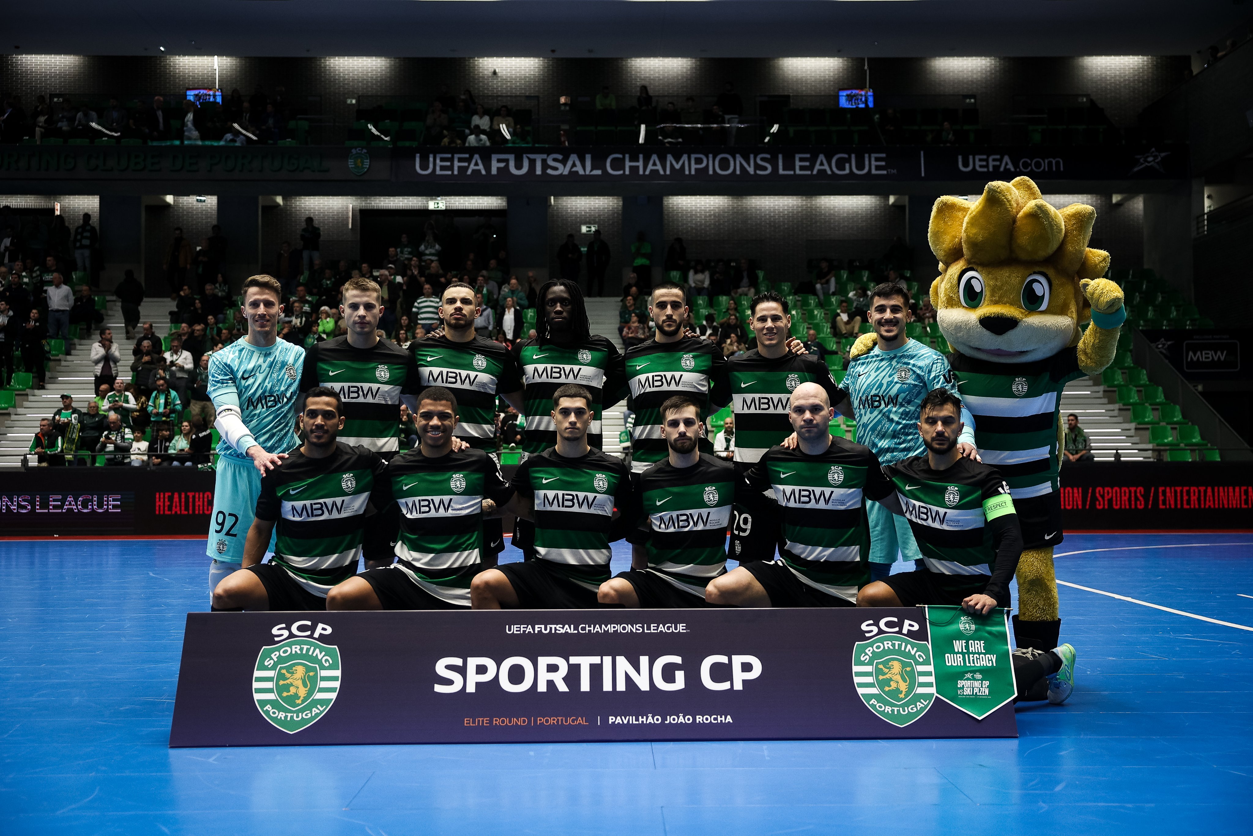 SCP Futsal Equipa 27NOV24.jpg