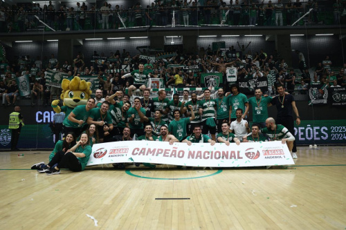 Campeoes andebol 24.jpg